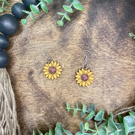 Solo Sunflower Dangle Earrings